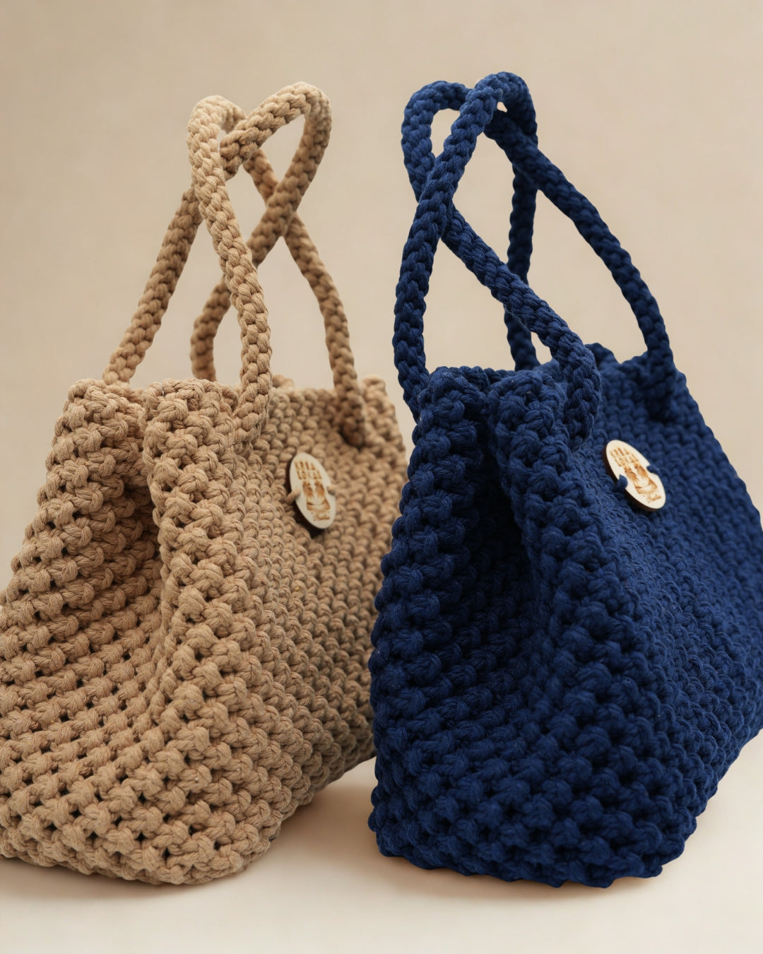 Bucket bag